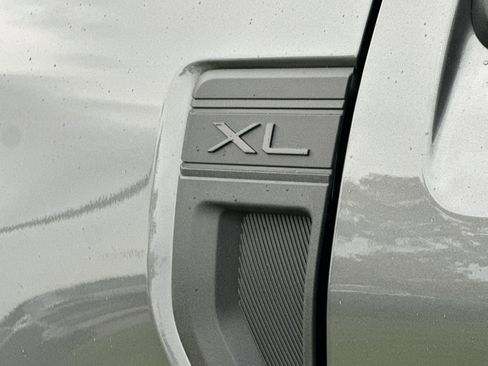 New 2026 Ford Maverick XL image 22