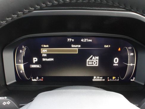 New 2025 Mitsubishi Outlander SE image 34