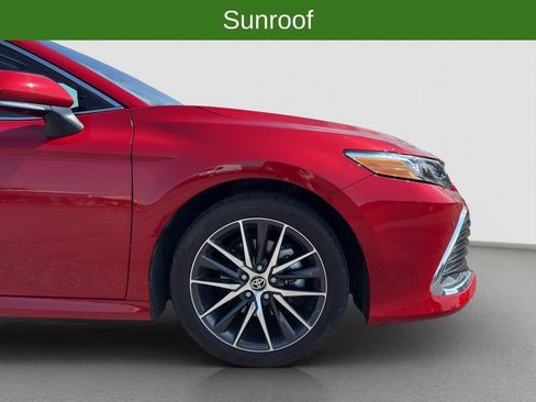 Used 2024 Toyota Camry XLE w/ Navigation Package FWD image 18