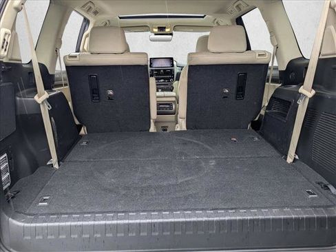 Used 2022 Lexus GX 460 Premium image 6