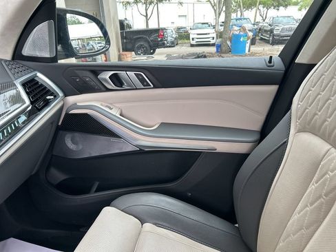 Used 2023 BMW X7 M60i w/ Executive Package AWD/4WD image 20