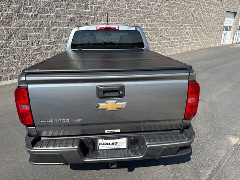 Used 2018 Chevrolet Colorado W/T w/ WT Convenience Package RWD image 5