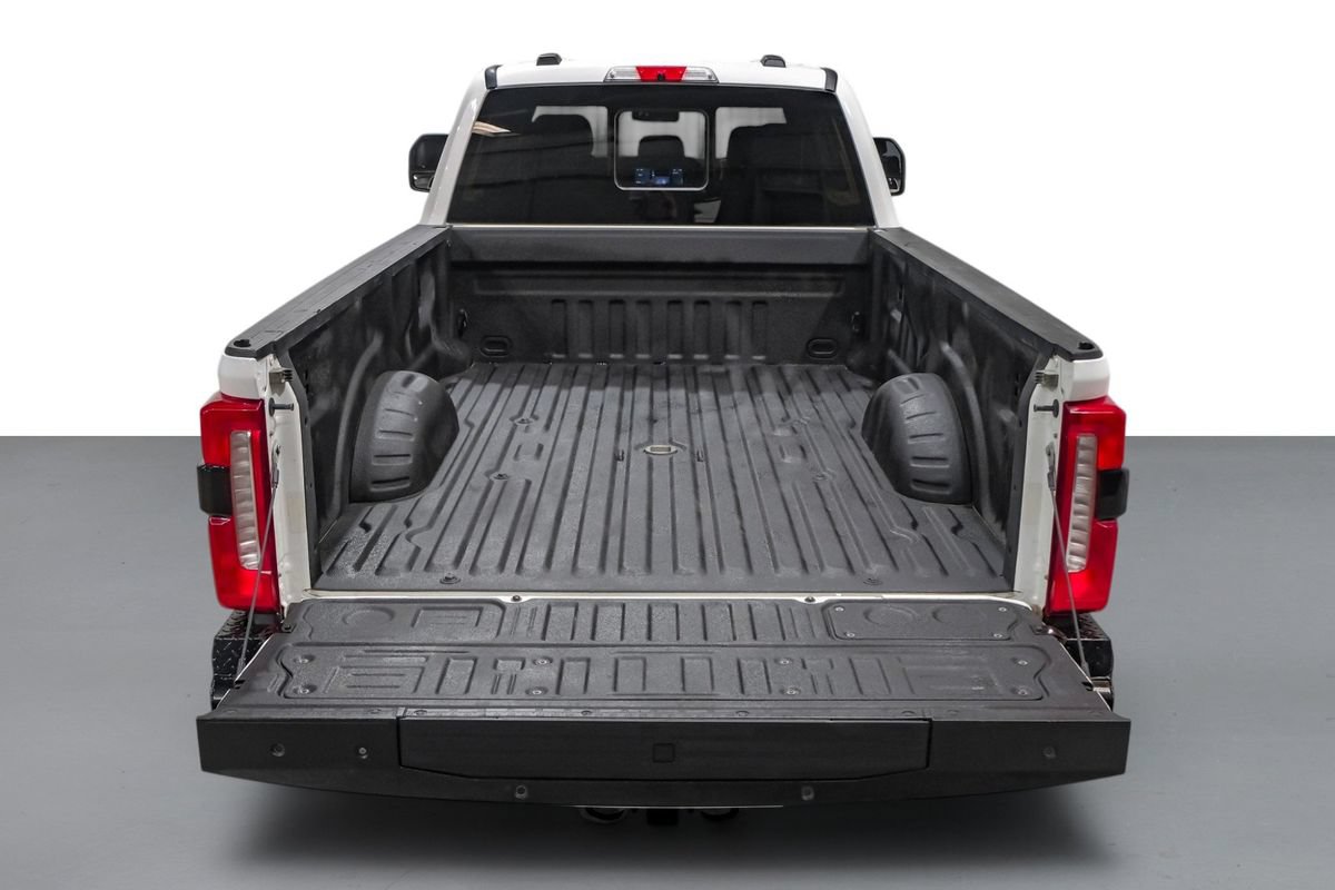 Used 2024 Ford F350 King Ranch w/ Chrome Package AWD/4WD image 59