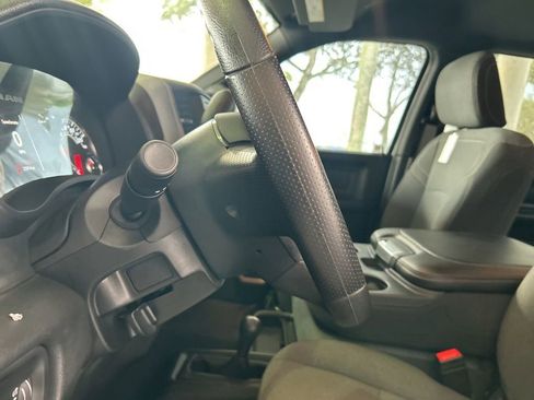 Used 2024 RAM 3500 Tradesman w/ Chrome Appearance Group image 41