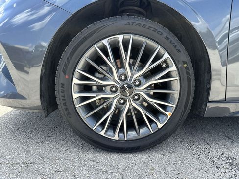 Used 2023 Kia Forte GT-Line w/ GT-Line Premium Package FWD image 19