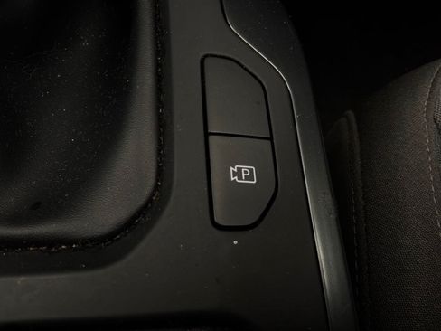 Used 2025 Kia K4 FWD image 24
