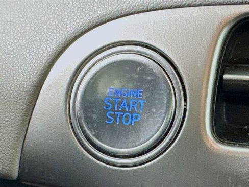 Used 2024 Hyundai Palisade SE FWD image 35