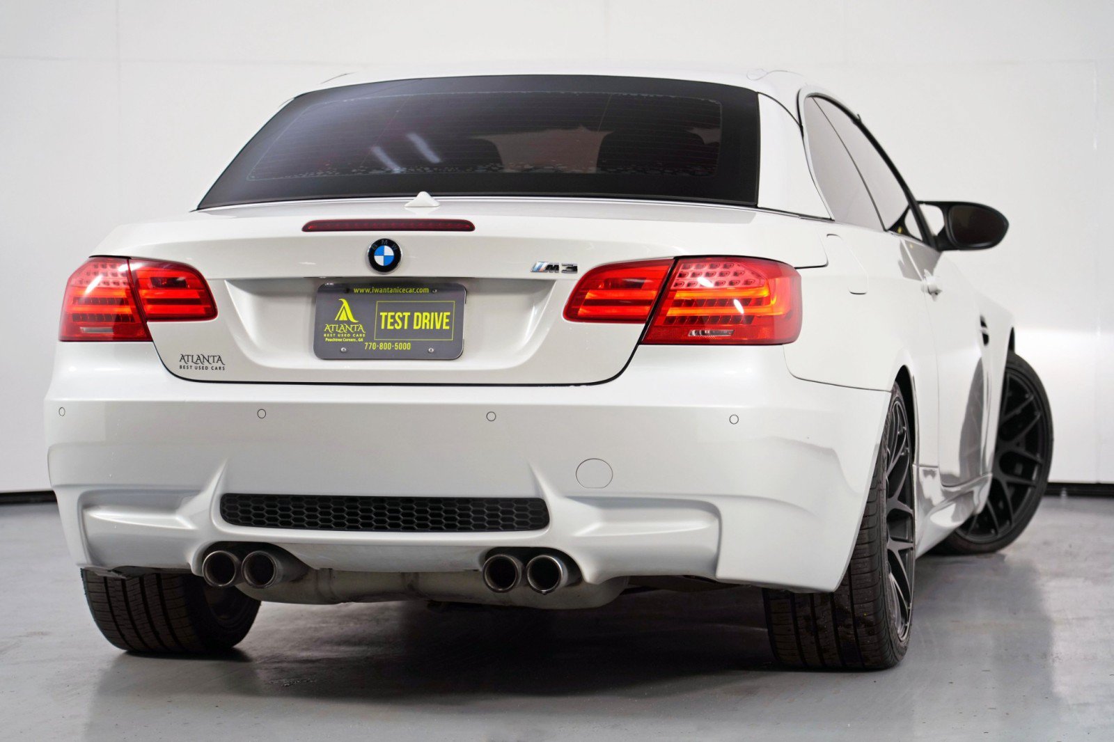Used 2011 BMW M3 Convertible RWD image 4