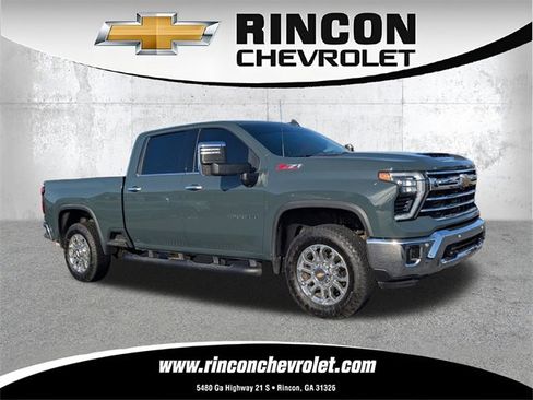 Used 2025 Chevrolet Silverado 2500 LTZ w/ LTZ Convenience Package image 1
