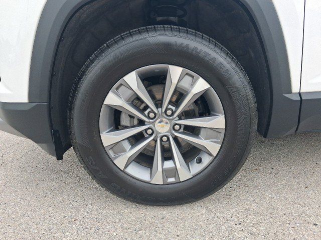 Used 2025 Chevrolet Equinox LT FWD image 10