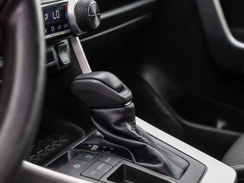 Used 2023 Toyota RAV4 XLE image 22