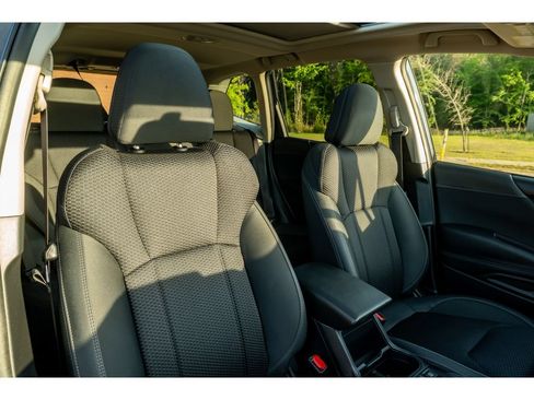 Used 2024 Subaru Forester Premium AWD/4WD image 20