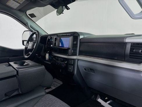 Used 2024 Ford F450 XLT w/ 360-Degree Camera Package image 22