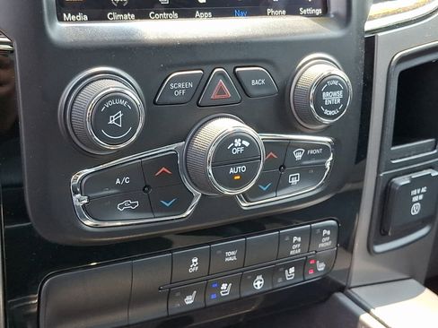 Certified 2018 RAM 1500 Sport w/ Convenience Group AWD/4WD image 16