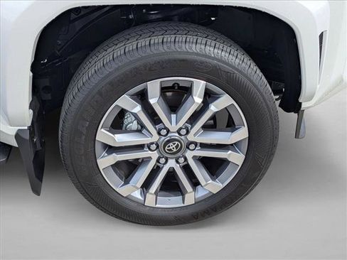 Certified 2025 Toyota 4Runner Limited AWD/4WD image 24