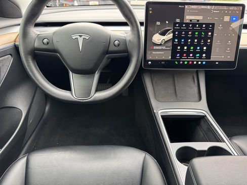 Used 2022 Tesla Model 3 Long Range AWD/4WD image 23