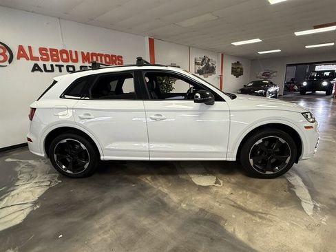 Used 2019 Audi SQ5 Premium Plus w/ Premium Plus Package image 3