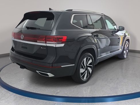Certified 2025 Volkswagen Atlas SEL AWD/4WD image 5