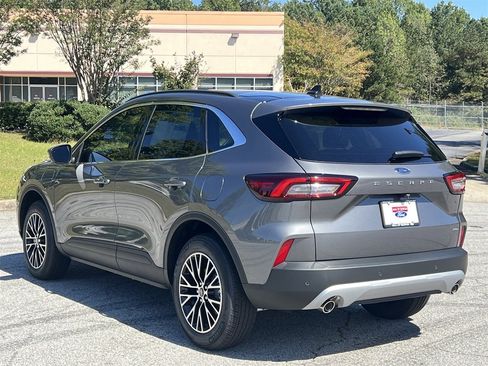 New 2026 Ford Escape SE image 25