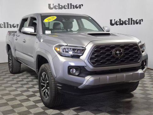 Certified 2020 Toyota Tacoma TRD Sport w/ TRD Premium Sport Package AWD/4WD image 1