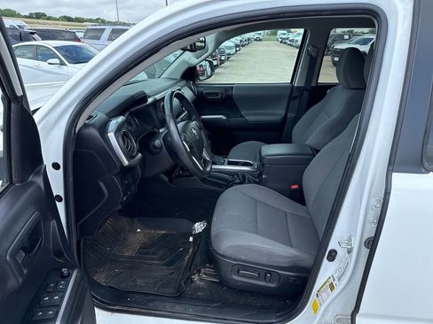 Used 2023 Toyota Tacoma SR5 image 18