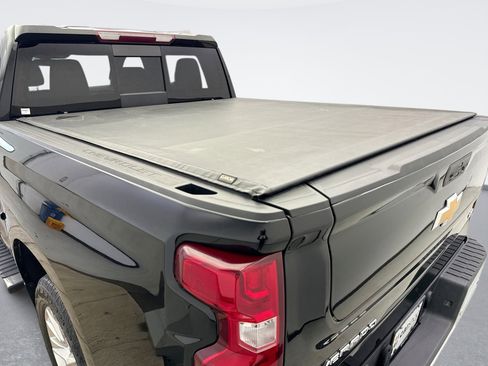 Used 2022 Chevrolet Silverado 1500 LTZ image 20