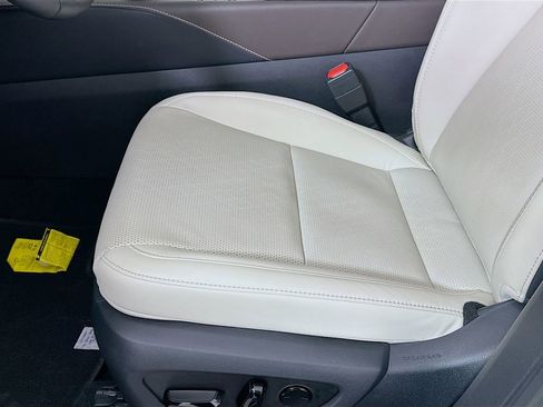 Used 2024 Lexus RX 350h image 19