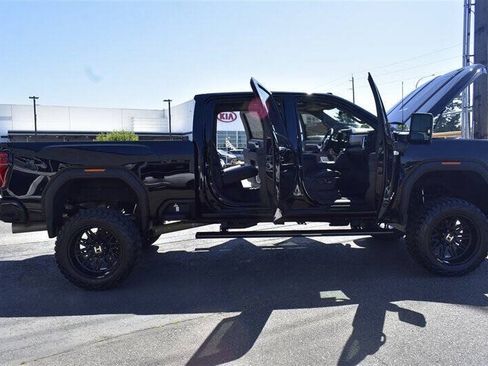 Used 2024 GMC Sierra 3500 Denali w/ Denali Reserve Package AWD/4WD image 36