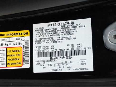 Used 2024 Ford Mustang GT RWD image 35