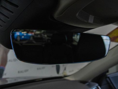 Used 2024 Volvo XC60 B5 Core image 13