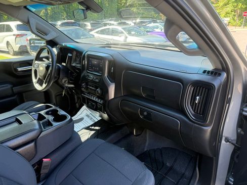 Used 2020 Chevrolet Silverado 1500 Custom w/ Custom Value Package RWD image 23