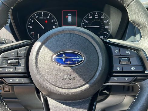 Certified 2025 Subaru Forester Premium AWD/4WD image 12