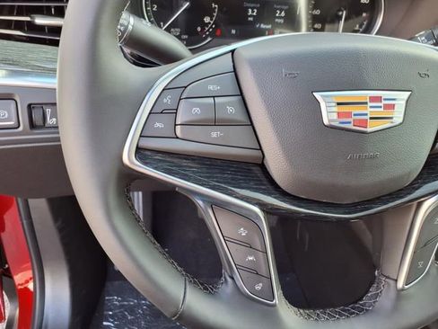 New 2025 Cadillac XT5 Premium Luxury image 34