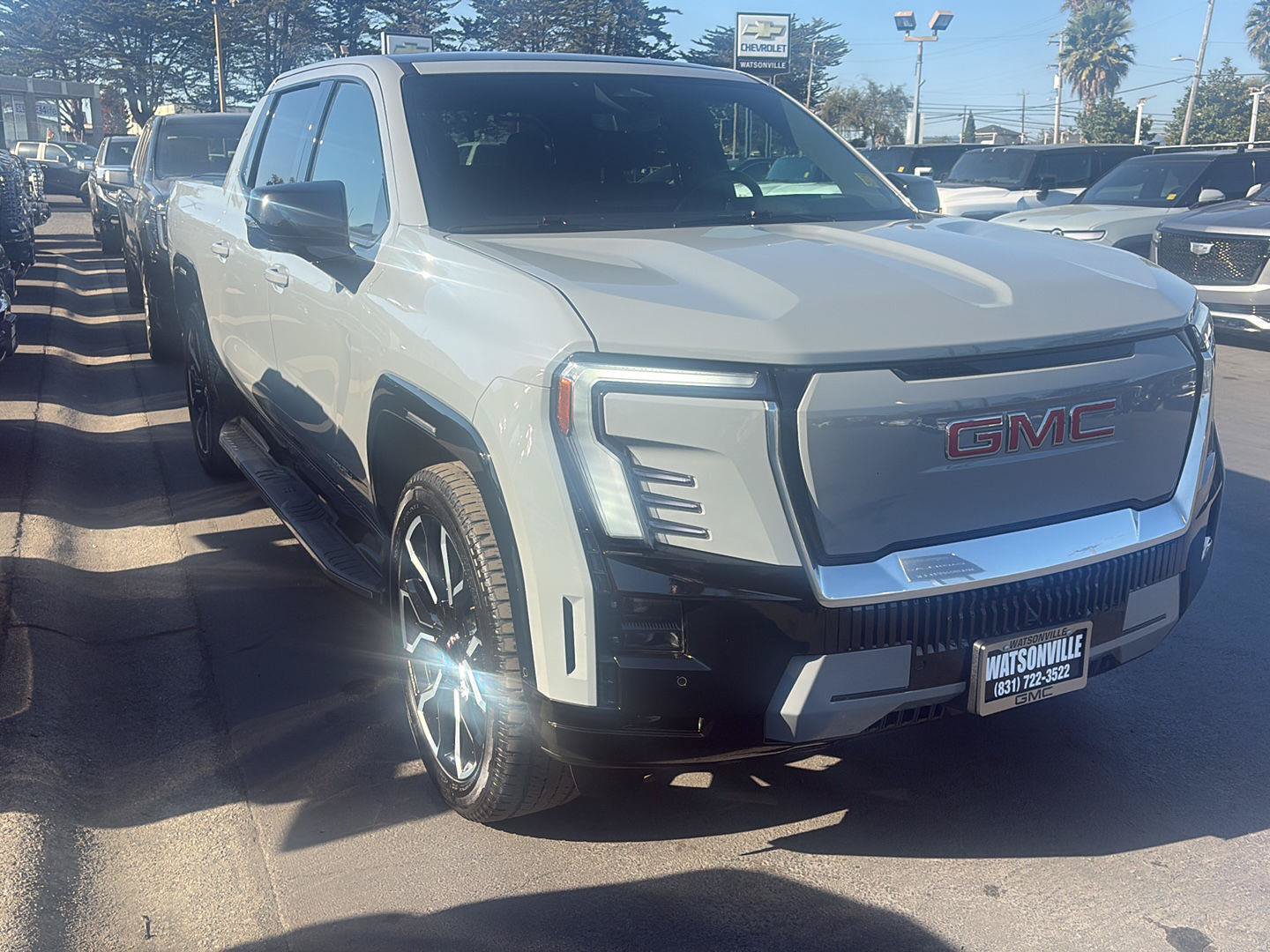 Used 2026 GMC Sierra EV Denali AWD/4WD image 1