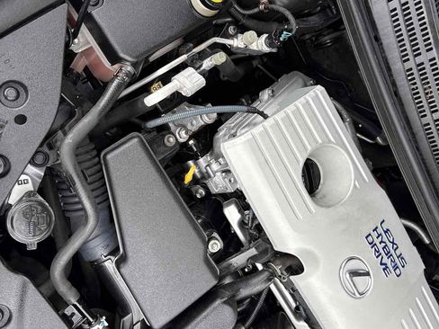 Used 2011 Lexus CT 200h Premium w/ Leather Pkg FWD image 40