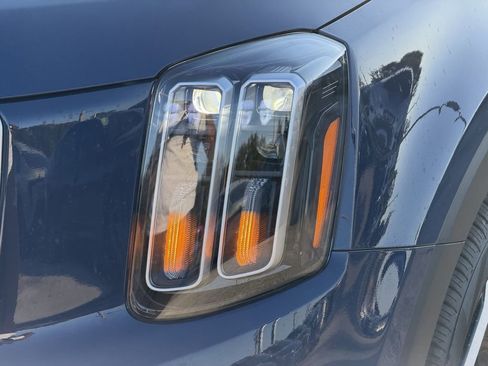 New 2025 Kia Telluride EX w/ EX Captain's Chair Package image 7