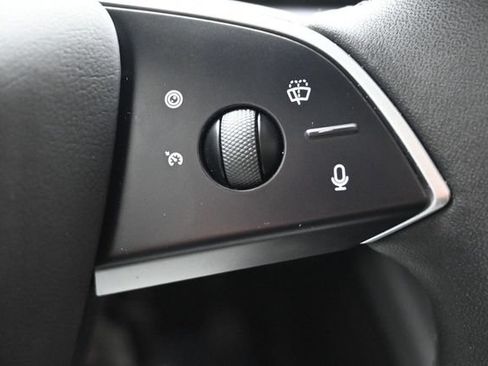 Used 2025 Tesla Model 3 RWD image 19