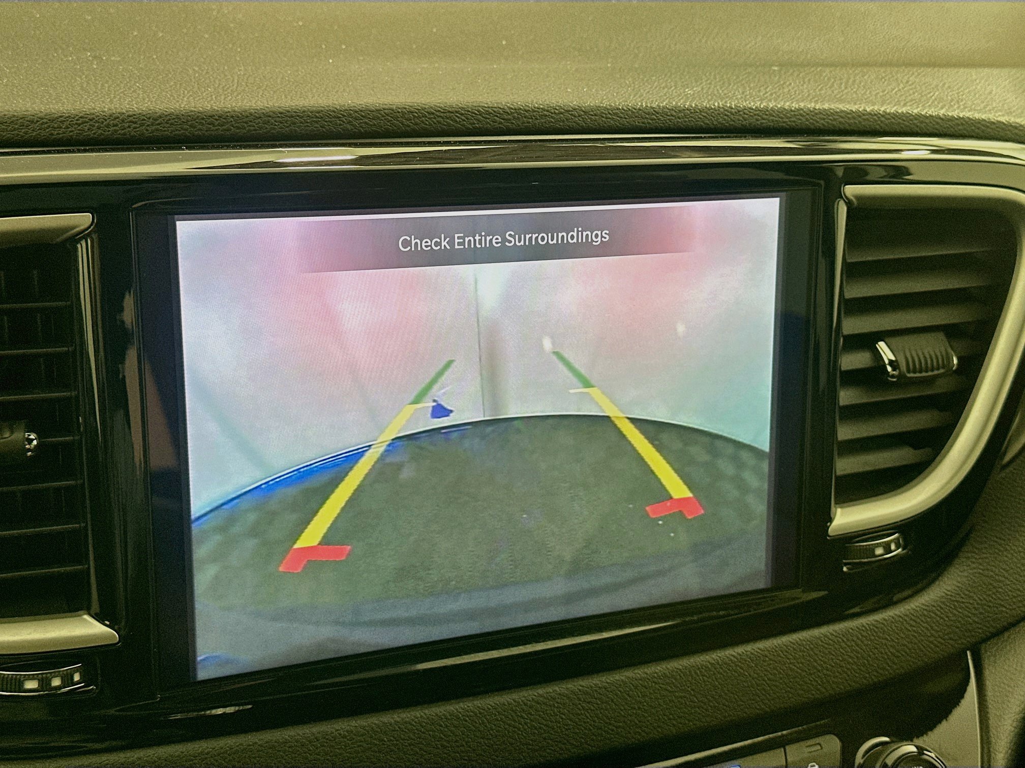 Used 2025 Chrysler Pacifica Select FWD image 22