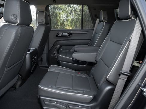 New 2026 Chevrolet Tahoe Premier RWD image 32