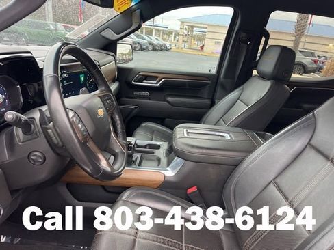 Used 2022 Chevrolet Silverado 1500 High Country w/ Z71 Off-Road Package image 7