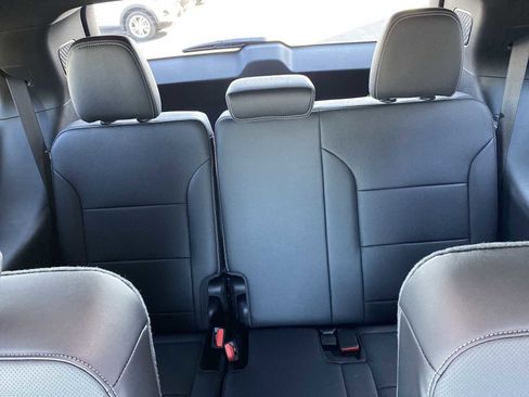 New 2026 Chevrolet Traverse LT w/ Sun and Wheel Package image 33