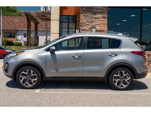 Used 2020 Kia Sportage EX AWD/4WD image 6