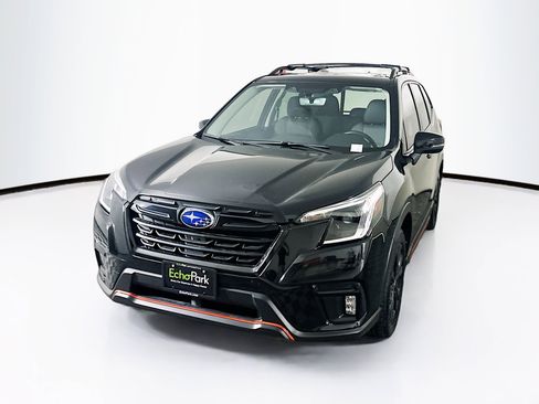 Used 2024 Subaru Forester Sport image 3