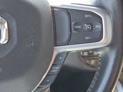 Used 2023 RAM 1500 Big Horn AWD/4WD image 28