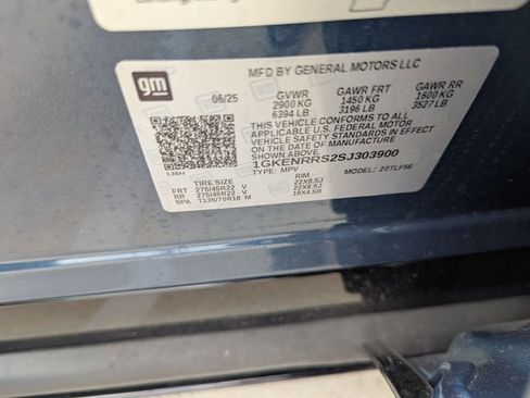 Used 2025 GMC Acadia Denali w/ Super Cruise Package image 18