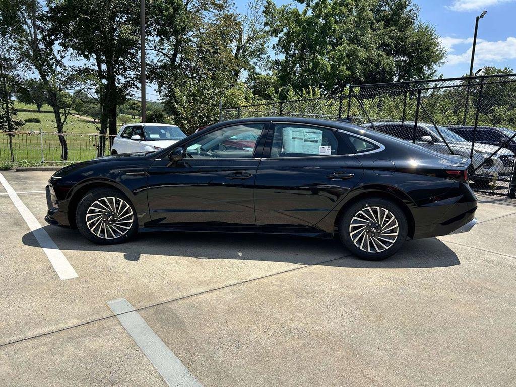 New 2026 Hyundai Sonata Limited FWD image 31