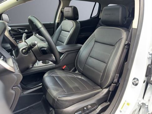 Used 2023 GMC Acadia Denali w/ Denali Technology Package AWD/4WD image 14