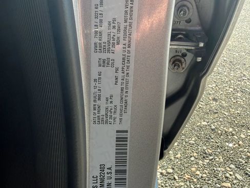 Used 2021 RAM 1500 Laramie image 38