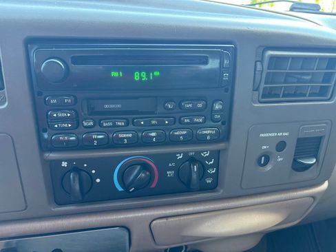 Used 1999 Ford F250 XL AWD/4WD image 15