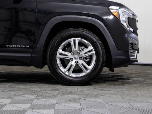 Certified 2023 GMC Terrain SLE image 41